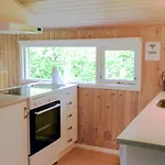 6 Person In Fjerritslev-by Traum *
