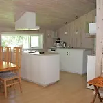 6 Person In Fjerritslev-by Traum *